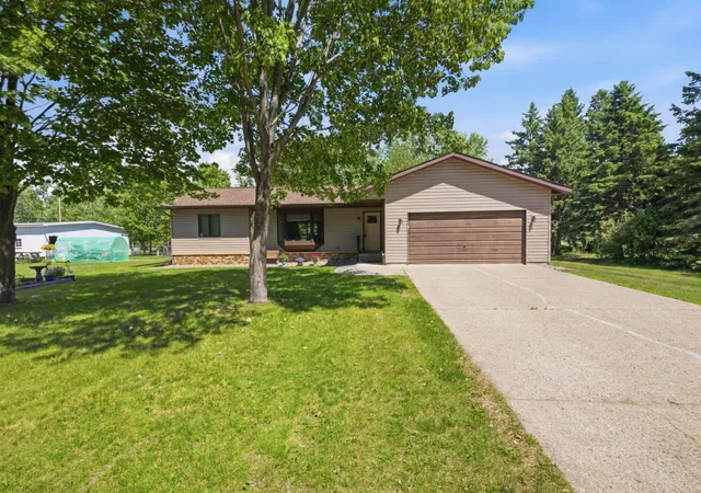 Homes for sale in Pequot Lakes, MN | 31094 Pine St, Pequot Lakes, MN 56472 | MLS# 7092024