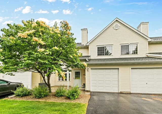 1st image of 479 Aqua Cir, Circle Pines, MN 55014 | MLS# 7092091