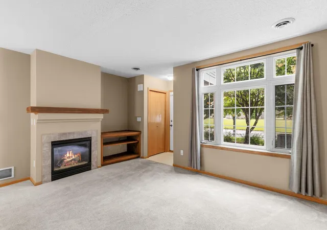 5th image of 479 Aqua Cir, Circle Pines, MN 55014 | MLS# 7092091