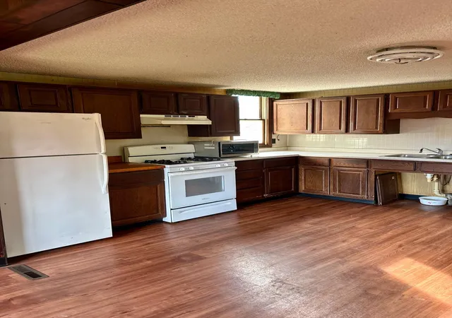 Photo 4 of Single family home for sale at 12500 County Rd 41, Willow River, MN 55795 | MLS# 7092120 | Listing updated on 2026-10-06
