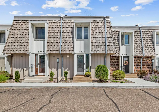Photo 2 of Single family home for sale at 6052 Golden Valley Rd, Minneapolis, MN 55422 | MLS# 7092210 | Listing updated on 2026-07-29