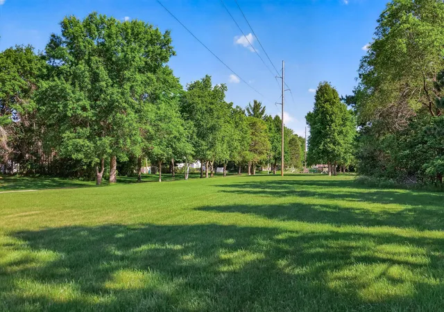 Homes for sale in Circle Pines, MN | 9 Park Dr E, Circle Pines, MN 55014 | MLS# 7092219