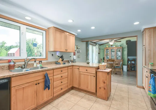 Photo 3 of Single family home for sale at 1292 County Rd H, Star Prairie, WI 54026 | MLS# 7092229 | Listing updated on 2026-09-22