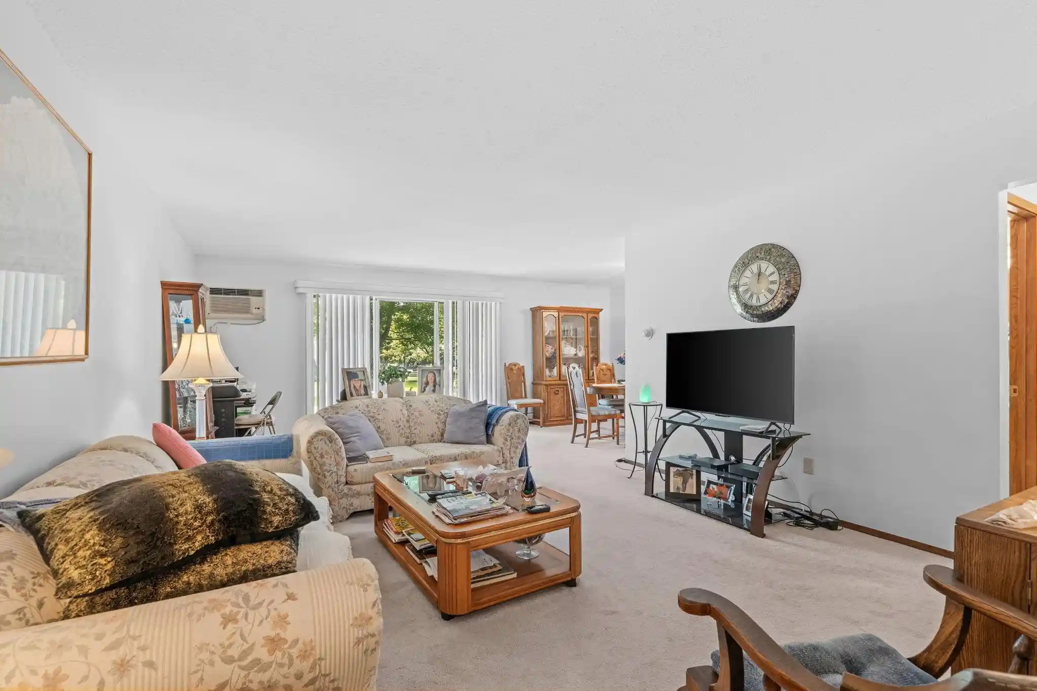 Listing Photo 2 - Condo for sale in 2730 Dale St N located at 2730 Dale St N, Roseville, MN 55113 - Unit #D115