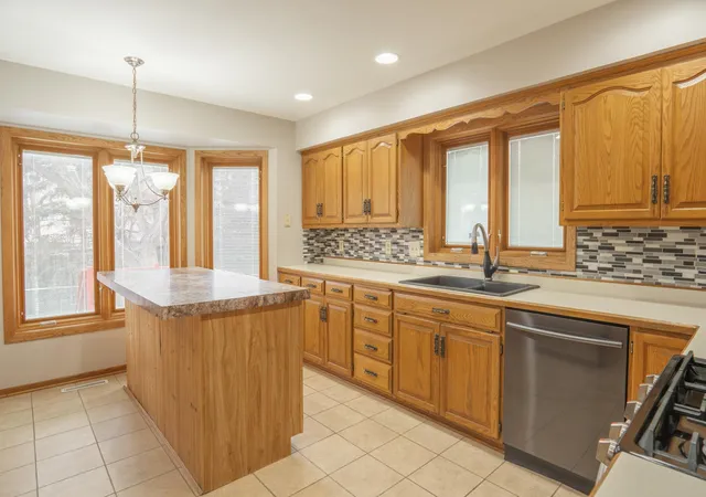 Photo 3 of Single family home for sale at 5245 Clayton Dr, Maple Plain, MN 55359 | MLS# 7092290 | Listing updated on 2026-06-23