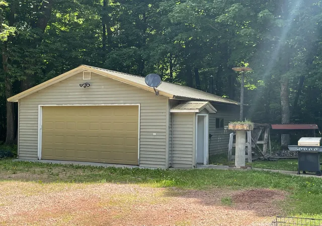 Photo 3 of Single family home for sale at 2266n Ol Hays Rd, Birchwood, WI 54817 | MLS# 7092319 | Listing updated on 2026-09-23