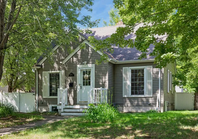 1st image of 3240 Hampshire Ave S, Minneapolis, MN 55426 | MLS# 7092352