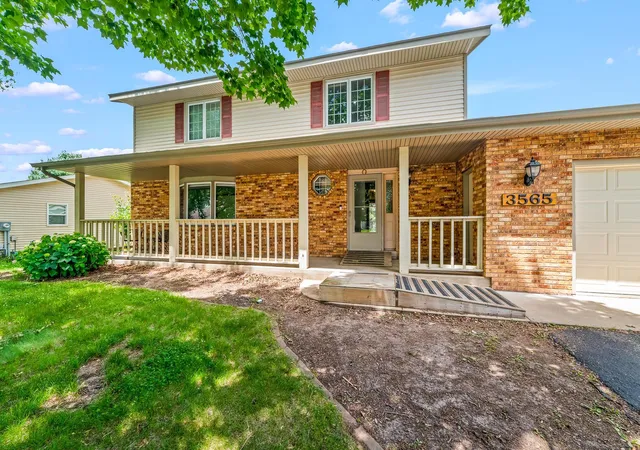 Photo 3 of Single family home for sale at 3565 144th Street W, Rosemount, MN 55068 | MLS# 7092359 | Listing updated on 2026-08-14