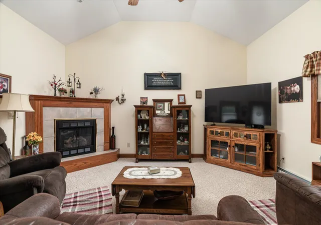 4th image of 1003 S Elm St, La Crescent, MN 55947 | MLS# 7092371