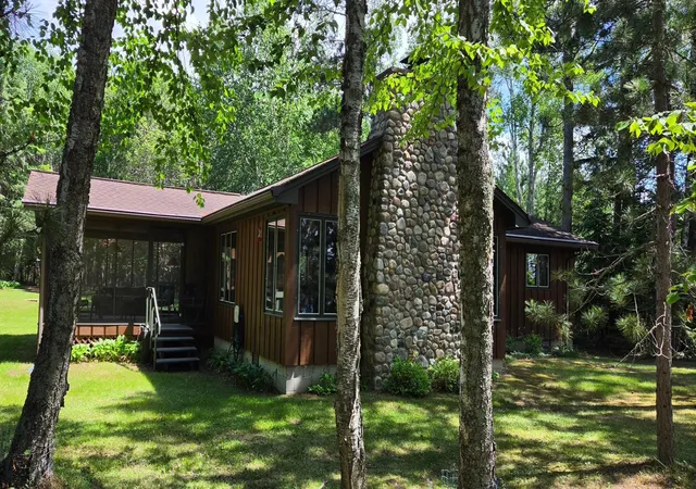 Photo 2 of Single family home for sale at 51946 N Wasson Lake Rd, Bigfork, MN 56628 | MLS# 7092372 | Listing updated on 2026-08-30