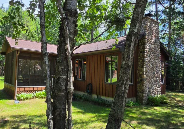 Photo 3 of Single family home for sale at 51946 N Wasson Lake Rd, Bigfork, MN 56628 | MLS# 7092372 | Listing updated on 2026-08-30