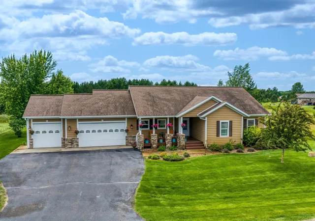 1st image of 1320 Whiting Rd Nw #39, Bemidji, MN 56601 | MLS# 7092398
