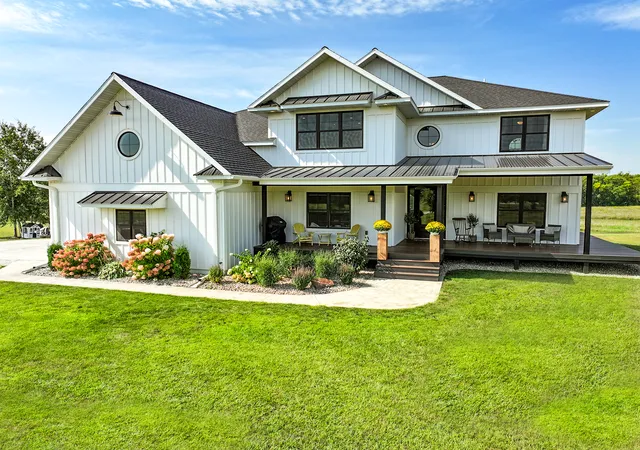 1st image of 606 Venture Ln Ne, Alexandria, MN 56308 | MLS# 7092491