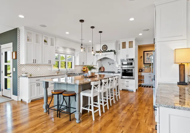 2nd image of 606 Venture Ln Ne, Alexandria, MN 56308 | MLS# 7092491