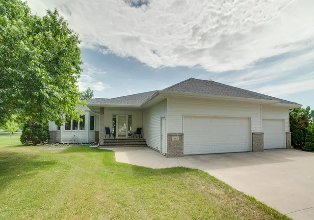 2nd image of 463 42nd Ave S, Moorhead, MN 56560 | MLS# 7092495