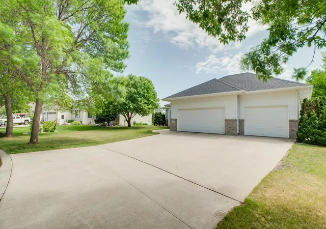 4th image of 463 42Nd Ave S, Moorhead, MN 56560 | MLS# 7092495