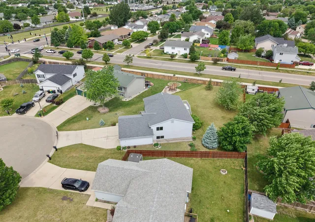 50th image of 1719 Huntington Ct, West Fargo, ND 58078 | MLS# 7092498