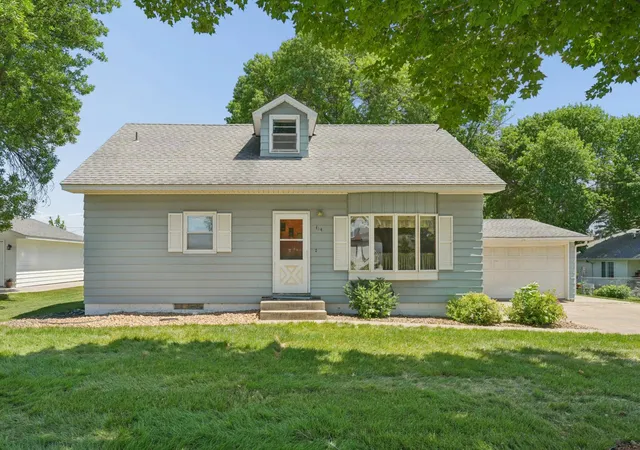 Homes for sale in Maple Lake, MN | 414 Oak Ave N, Maple Lake, MN 55358 | MLS# 7092504