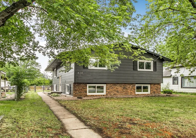 Homes for sale in Saint Cloud, MN | 414 19 1/2 Ave N, Saint Cloud, MN 56303 | MLS# 7092514