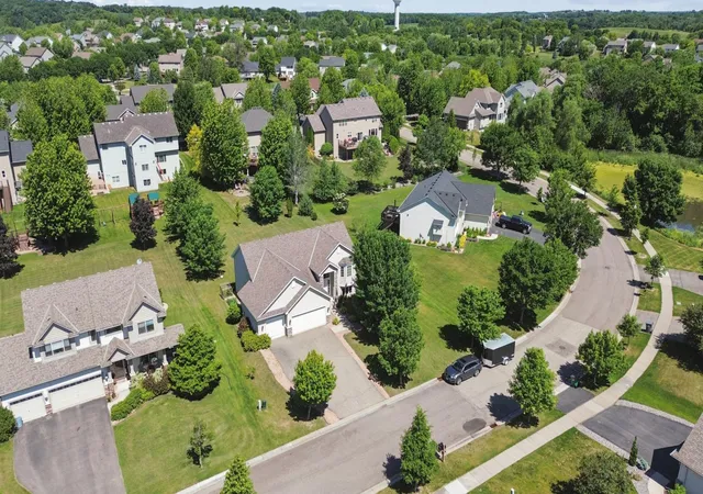 Photo 3 of Single family home for sale at 3951 Landings Dr, Saint Bonifacius, MN 55375 | MLS# 7092556 | Listing updated on 2026-09-05