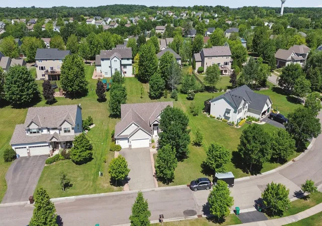 Photo 40 of Single family home for sale at 3951 Landings Dr, Saint Bonifacius, MN 55375 | MLS# 7092556 | Listing updated on 2026-09-05