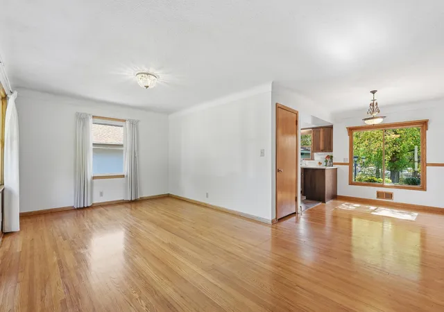 Photo 3 of Single family home for sale at 1482 Case Ave, Saint Paul, MN 55106 | MLS# 7092572 | Listing updated on 2026-10-09