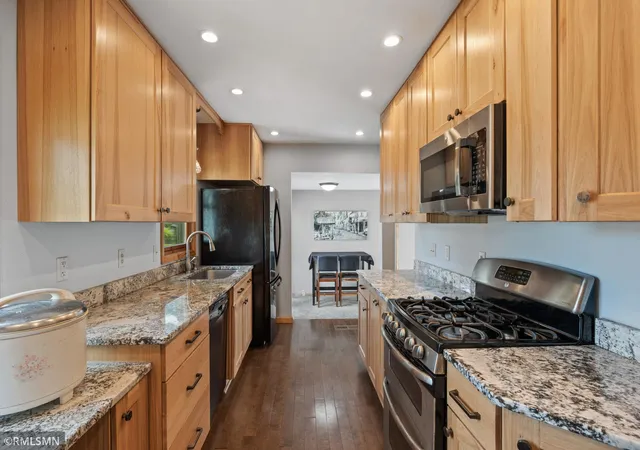 Photo 2 of Single family home for sale at 609 Nevada Ave E, Saint Paul, MN 55130 | MLS# 7092654 | Listing updated on 2026-09-04