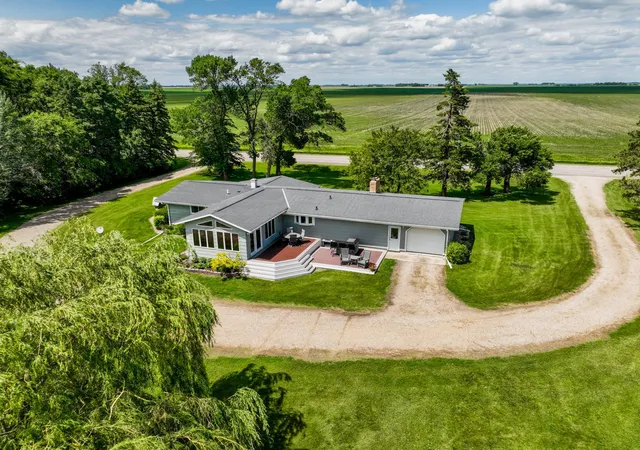 Photo 4 of Single family home for sale at 2655 300th Street, Madison, MN 56256 | MLS# 7092706 | Listing updated on 2026-09-21