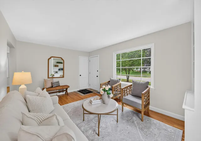 4th image of 3815 Yates Ave N, Crystal, MN 55422 | MLS# 7092780