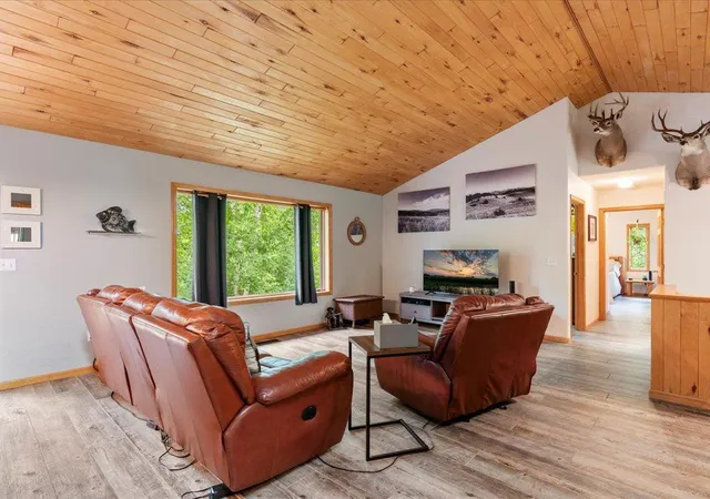 3rd image of 8343 Timber Ln, Nisswa, MN 56468 | MLS# 7092823
