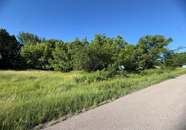 Homes for sale in Waseca, MN | Tbd Highland Dr, Waseca, MN 56093 | MLS# 7092825