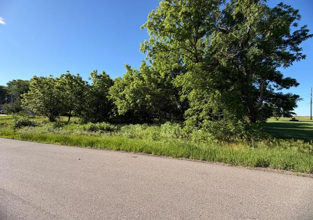 Homes for sale in Waseca, MN | Tbd Highland Dr, Waseca, MN 56093 | MLS# 7092825