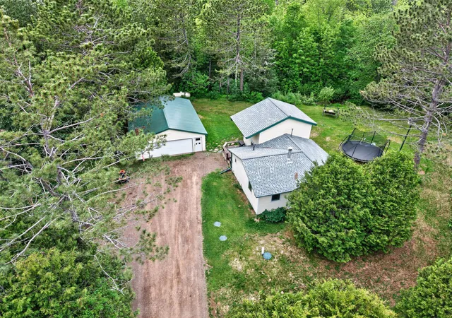30th image of 6745 Riverside Dr, Finland, MN 55603 | MLS# 7092828