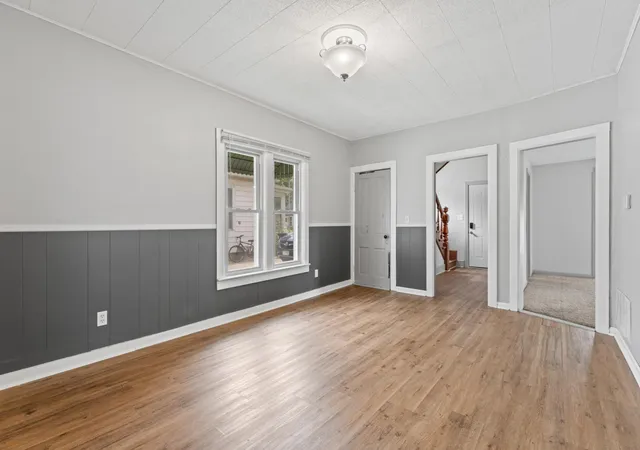 3rd image of 109 5Th St Ne, Stewartville, MN 55976 | MLS# 7092861