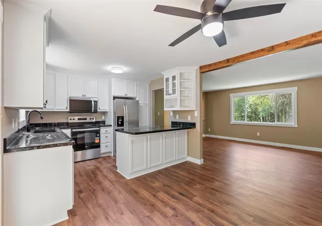 4th image of 12882 Kingwood Dr, Baxter, MN 56425 | MLS# 7092893