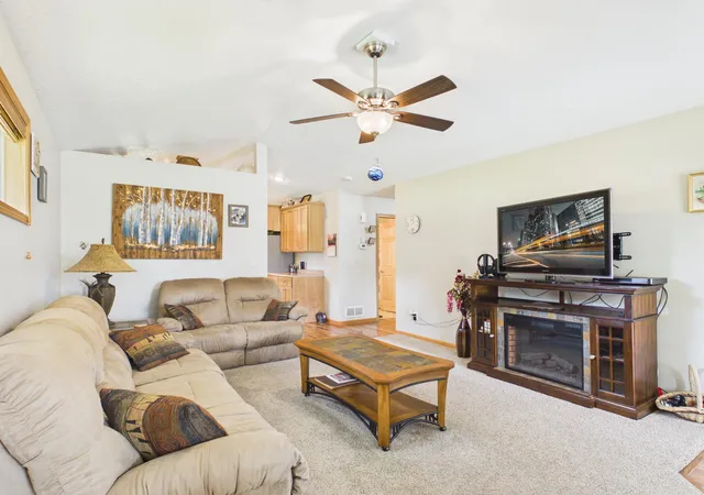 Homes for sale in Alexandria, MN | 2211 Ridgedale Dr Se, Alexandria, MN 56308 | MLS# 7092900