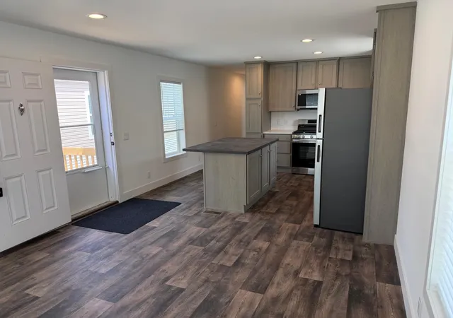 4th image of 1611 6Th Ave E #A5, Alexandria, MN 56308 | MLS# 7092924
