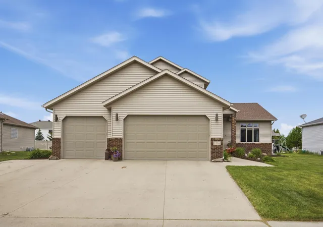 1st image of 1516 3rd St E, West Fargo, ND 58078 | MLS# 7092927