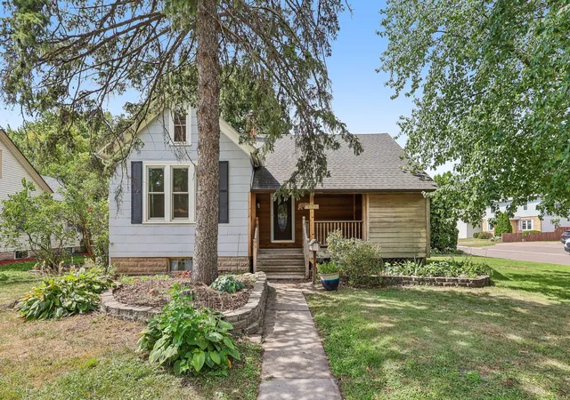 Photo 1 of Sale Pending at 4571 1st Ave, White Bear Lake, MN 55110 | MLS# 7092940 | Listing updated on 2026-09-02