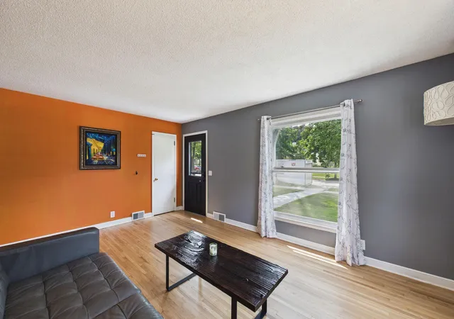 Photo 2 of Sale Pending at 5901 Thomas Ave S, Minneapolis, MN 55410 | MLS# 7093021 | Listing updated on 2026-08-25