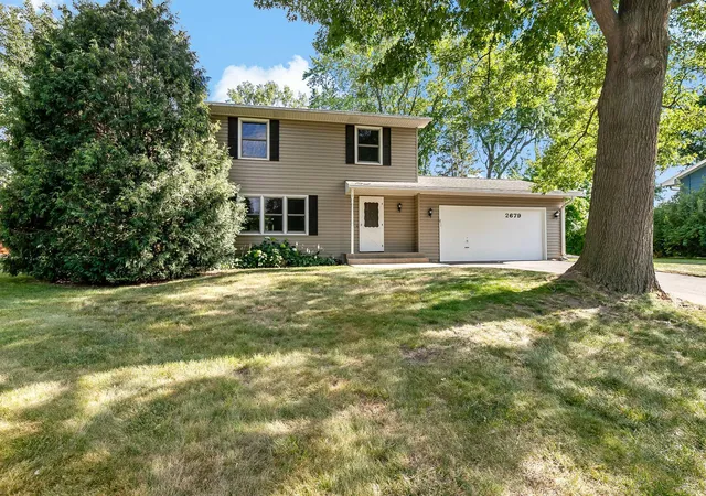1st image of 2679 16Th Ter Nw, Saint Paul, MN 55112 | MLS# 7093026