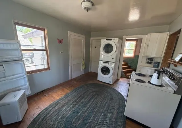 5th image of 355 W Harvey St, Ely, MN 55731 | MLS# 7093046