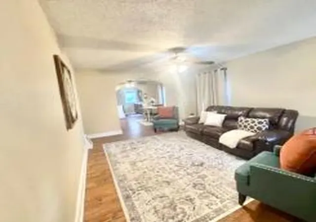 3rd image of 1204 2Nd Ave Nw, Austin, MN 55912 | MLS# 7093054