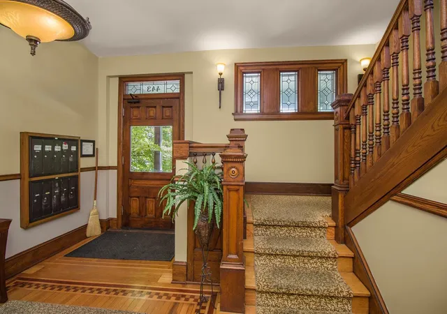 Photo 3 of Condo for sale at 443 Dayton Ave #10, Saint Paul, MN 55102 | MLS# 7093104 | Listing updated on 2026-07-08