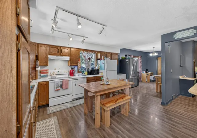 3rd image of 28287 273Rd Ave, Fountain, MN 55935 | MLS# 7093107