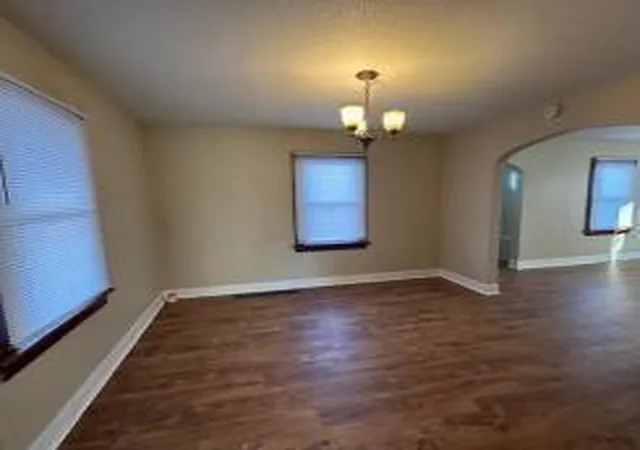3rd image of 905 9Th Ave Sw, Austin, MN 55912 | MLS# 7093113
