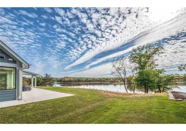 Photo 3 of Single family home for sale at 4729 Linden Cvs Ln, Savage, MN 55378 | MLS# 7093137 | Listing updated on 2026-09-13
