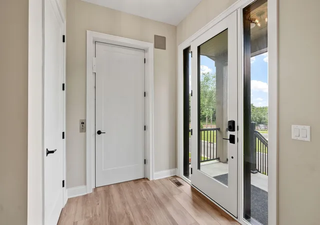 Photo 4 of Single family home for sale at 4729 Linden Cvs Ln, Savage, MN 55378 | MLS# 7093137 | Listing updated on 2026-09-13
