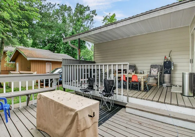 Homes for sale in Menomonie, WI | 1204 River Heights Rd, Menomonie, WI 54751 | MLS# 7093153