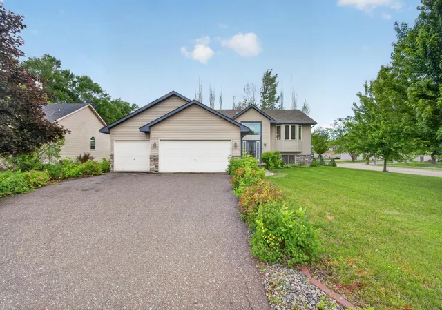 Homes for sale in Montrose, MN | 259 Fieldcrest Ave, Montrose, MN 55363 | MLS# 7093158